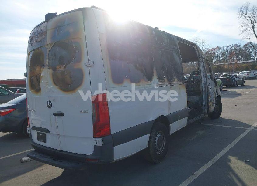 Photo 4 of 2021 Mercedes-benz Sprinter HIGH ROOF I4 (VIN W1W40CHYXMT051169)