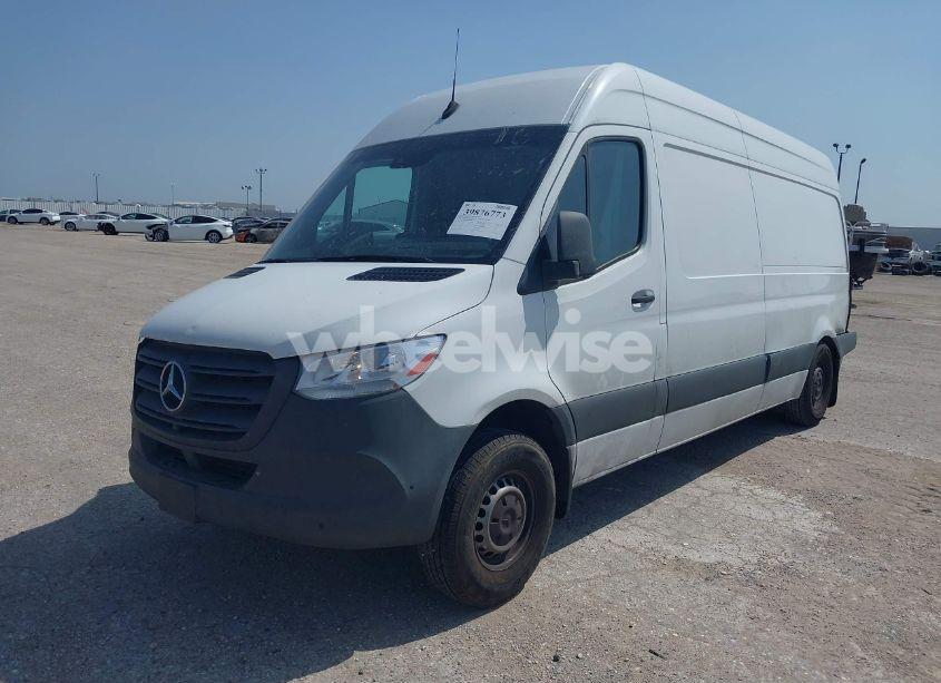 Photo 2 of 2021 Mercedes-benz Sprinter 2500 HIGH ROOF I4 DIESEL (VIN W1W4DCHY9MT048400)
