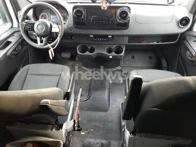 Photo 2 of 2020 MERCEDES-BENZ SPRINTER 2500 (VIN W1W4DDHY0LT041484)