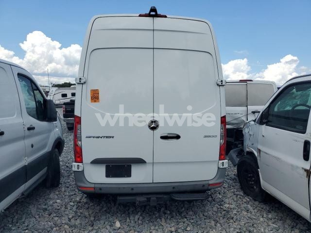 Photo 11 of 2020 MERCEDES-BENZ SPRINTER 2500 (VIN W1W4EBHY3LT027872)