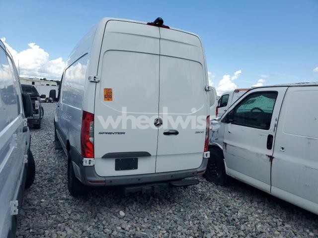 Photo 7 of 2020 MERCEDES-BENZ SPRINTER 2500 (VIN W1W4EBHY3LT027872)