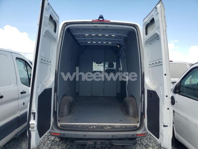 Photo 8 of 2020 MERCEDES-BENZ SPRINTER 2500 (VIN W1W4EBHY3LT027872)