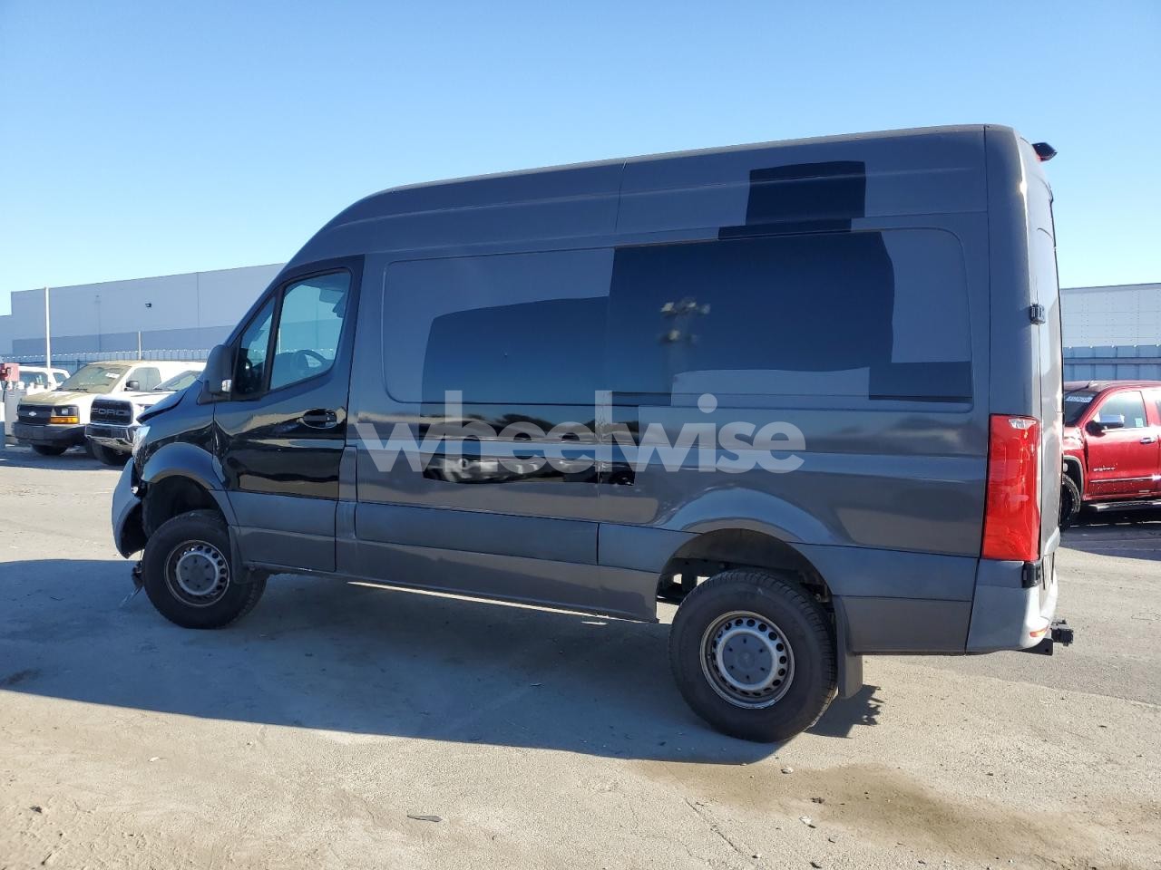 Photo 2 of 2019 MERCEDES-BENZ SPRINTER 2500 (VIN W1W4EBVY2KT017465)