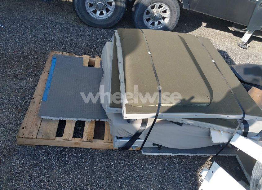 Photo 17 of 2021 Mercedes-benz Sprinter 2500 STANDARD ROOF V6 (VIN W1W4EBVY6LP299667)