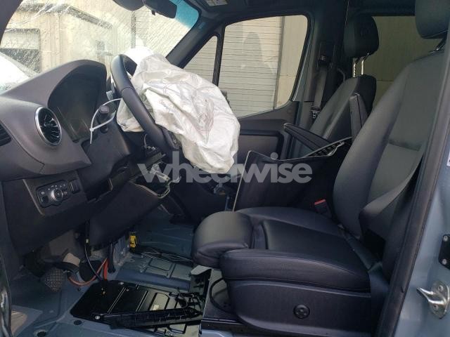 Photo 6 of 2024 MERCEDES-BENZ SPRINTER 2500 (VIN W1W4KBHY3RT164196)