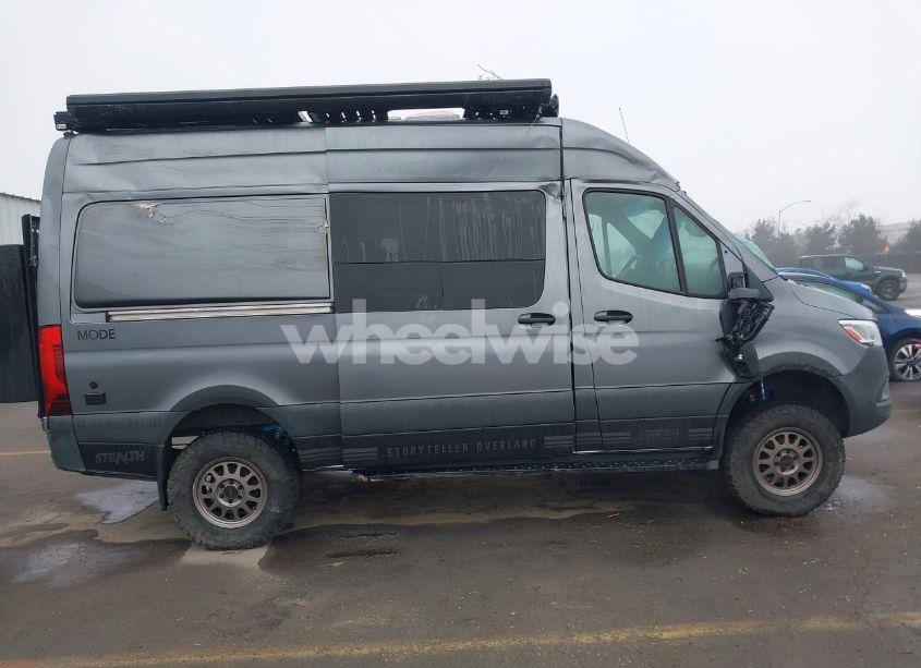 Photo 6 of 2023 Mercedes-benz Sprinter 2500 STANDARD ROOF 4-CYL DIESEL HO (VIN W1W4NBVY5PT121889)