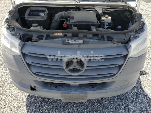 Photo 2 of 2020 MERCEDES-BENZ SPRINTER 1500 (VIN W1W70BGY1LT032758)