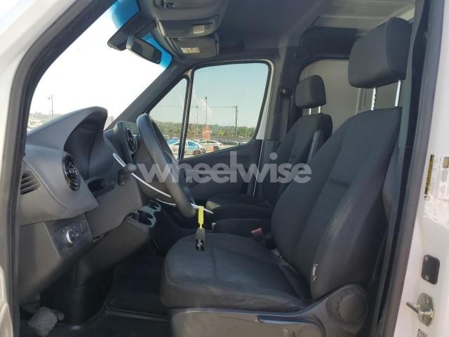 Photo 7 of 2020 MERCEDES-BENZ SPRINTER 1500 (VIN W1W70BGY1LT032758)