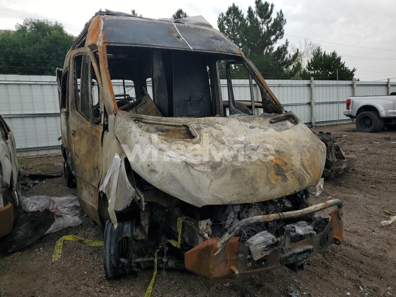 Photo 2 of 2024 MERCEDES-BENZ SPRINTER 2500 (VIN W1X4NBVY2RT158915)