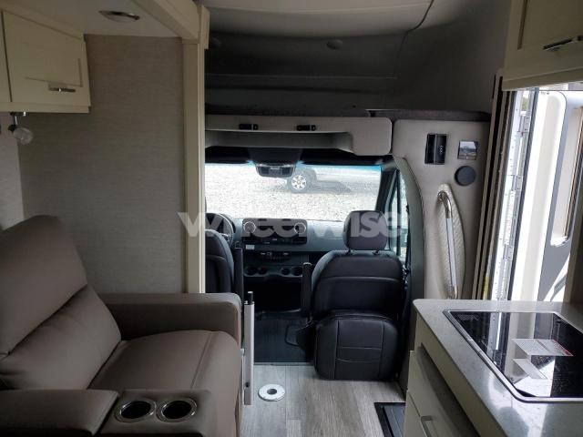 Photo 8 of 2022 MERCEDES-BENZ SPRINTER 3500 (VIN W1X8E33Y4MN176078)