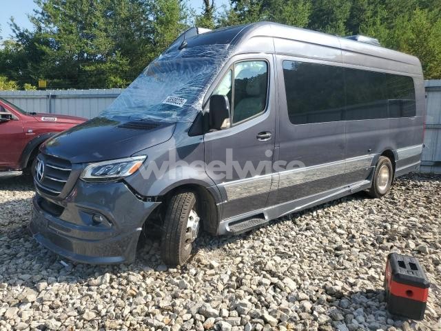 Photo 6 of 2022 MERCEDES-BENZ SPRINTER 3500 (VIN W1X8ED3Y1NT111675)