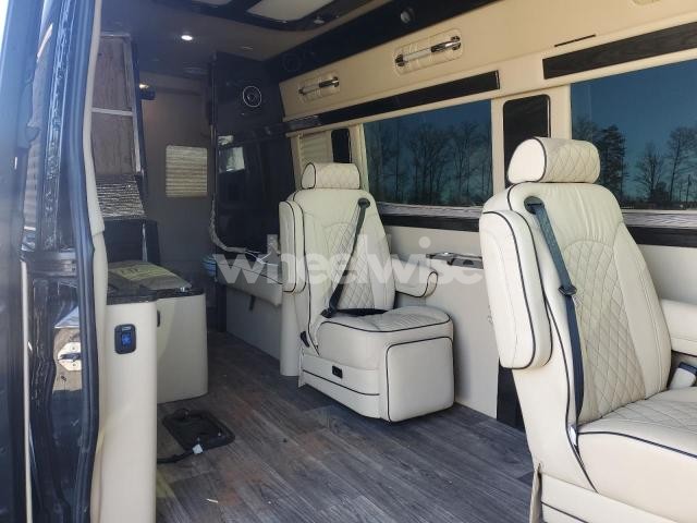 Photo 9 of 2021 MERCEDES-BENZ SPRINTER 3500 (VIN W1X8ED3Y2MT070522)