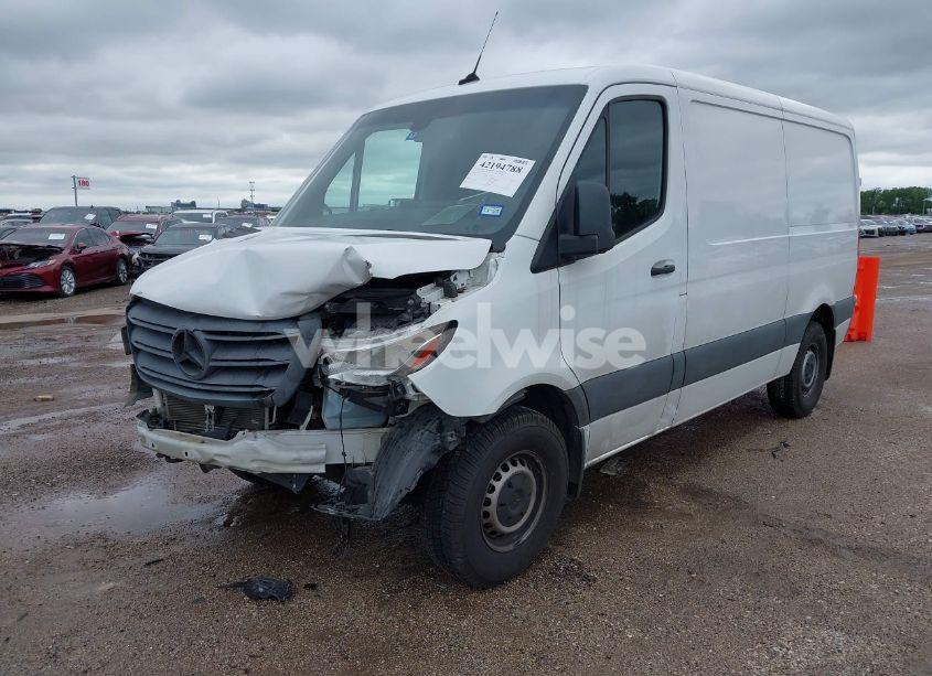 Photo 2 of 2021 Mercedes-benz Sprinter 2500 STANDARD ROOF I4 (VIN W1Y40BHY4MT064355)