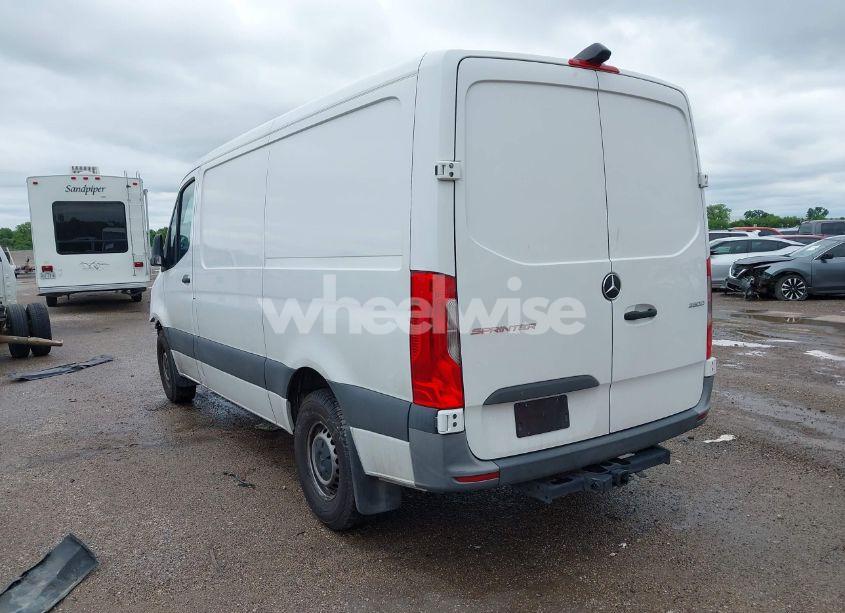 Photo 3 of 2021 Mercedes-benz Sprinter 2500 STANDARD ROOF I4 (VIN W1Y40BHY4MT064355)