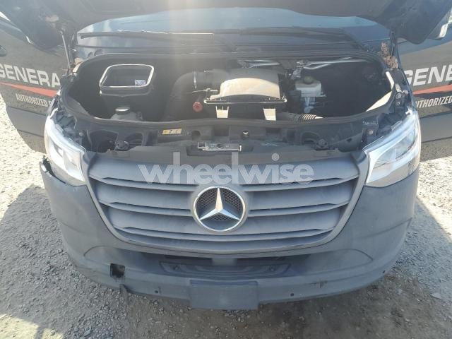 Photo 2 of 2022 MERCEDES-BENZ SPRINTER 2500 (VIN W1Y40BHY5NT107537)