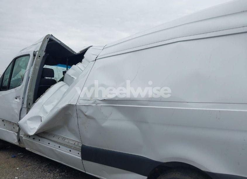 Photo 13 of 2021 Mercedes-benz Sprinter 2500 HIGH ROOF I4 (VIN W1Y40CHYXMT057917)