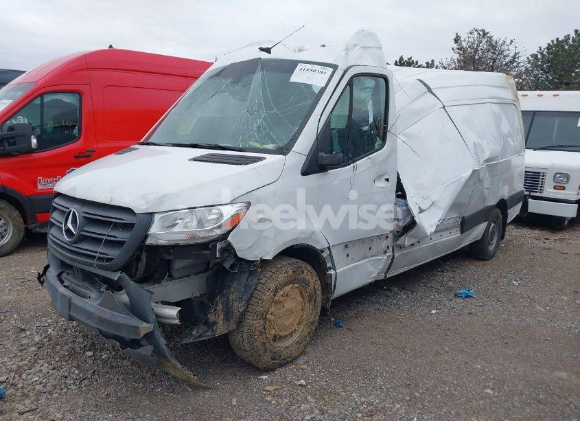 Photo 2 of 2021 Mercedes-benz Sprinter 2500 HIGH ROOF I4 (VIN W1Y40CHYXMT057917)