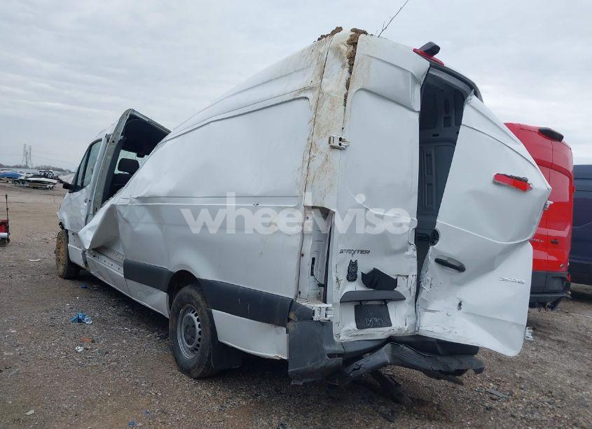 Photo 3 of 2021 Mercedes-benz Sprinter 2500 HIGH ROOF I4 (VIN W1Y40CHYXMT057917)