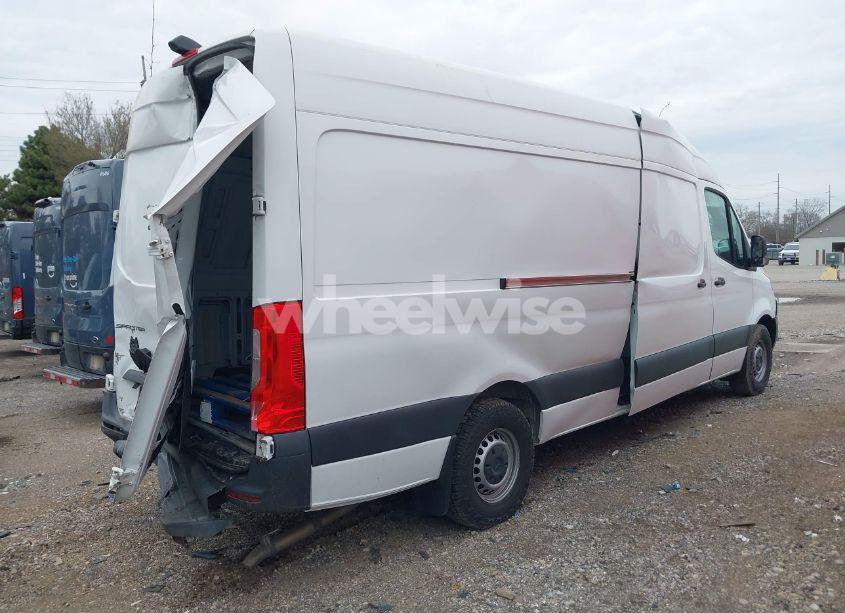 Photo 4 of 2021 Mercedes-benz Sprinter 2500 HIGH ROOF I4 (VIN W1Y40CHYXMT057917)