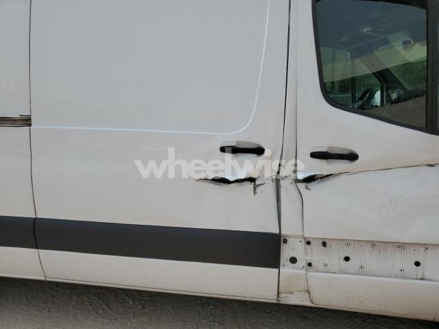 Photo 5 of 2021 MERCEDES-BENZ SPRINTER 2500 (VIN W1Y4DDHY8MT052807)