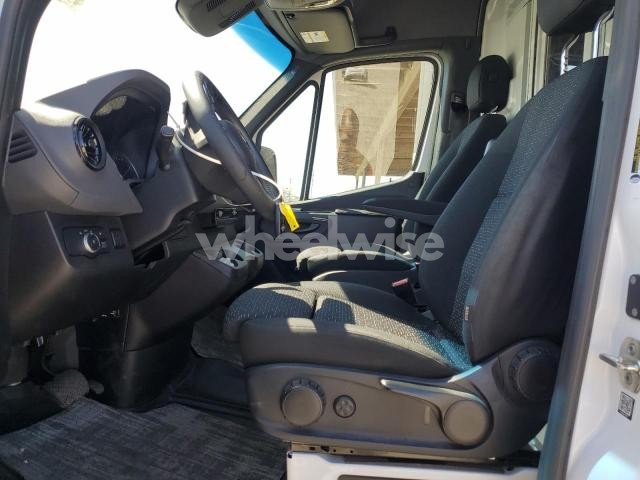 Photo 10 of 2021 MERCEDES-BENZ SPRINTER 2500 (VIN W1Y4EBHY3MT071945)
