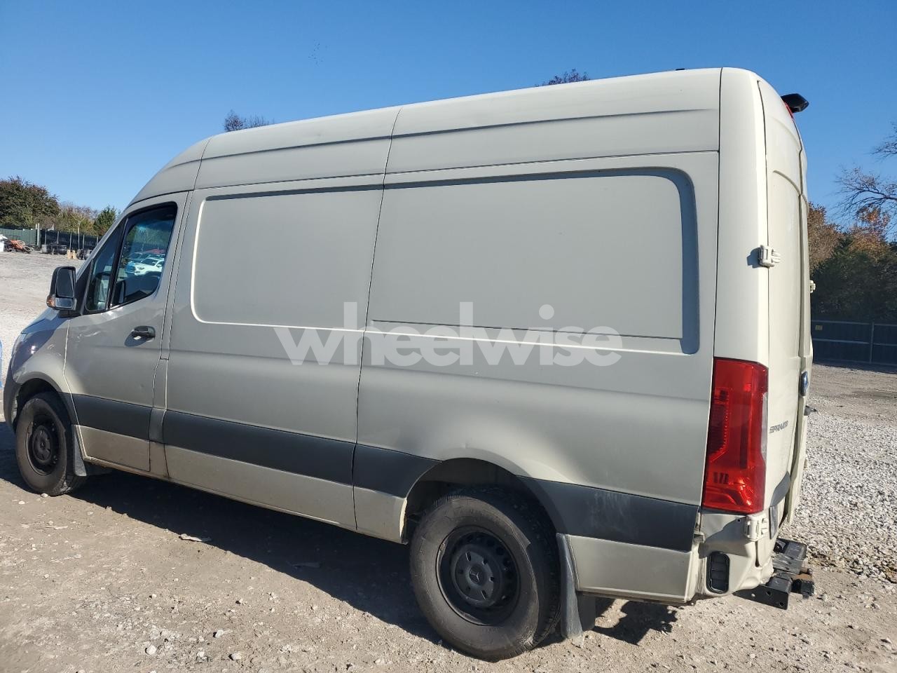Photo 2 of 2021 MERCEDES BENZ SPRINTER 2500 DELIVERY VAN (VIN W1Y4EBHY6MT058798)