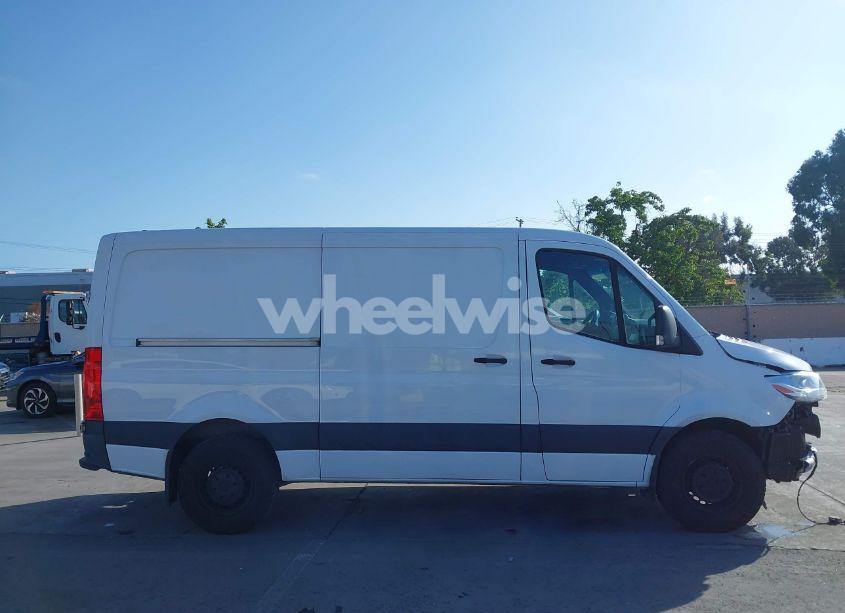 Photo 14 of 2021 Mercedes-benz Sprinter 2500 STANDARD ROOF V6 (VIN W1Y4EBHY8MT075330)