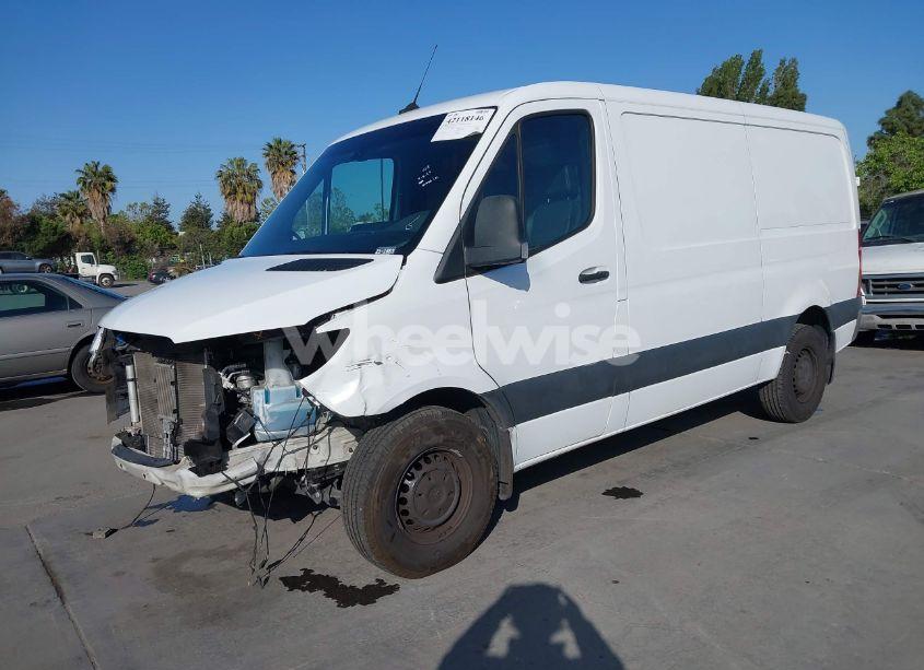 Photo 2 of 2021 Mercedes-benz Sprinter 2500 STANDARD ROOF V6 (VIN W1Y4EBHY8MT075330)