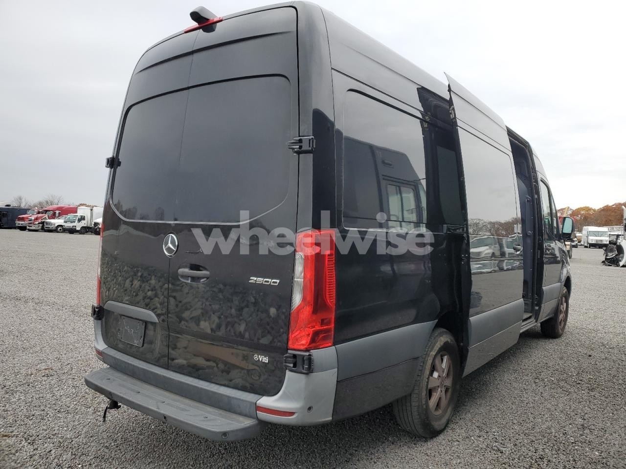 Photo 3 of 2021 MERCEDES BENZ SPRINTER 2500 DELIVERY VAN (VIN W1Y4ECHY1MT069150)