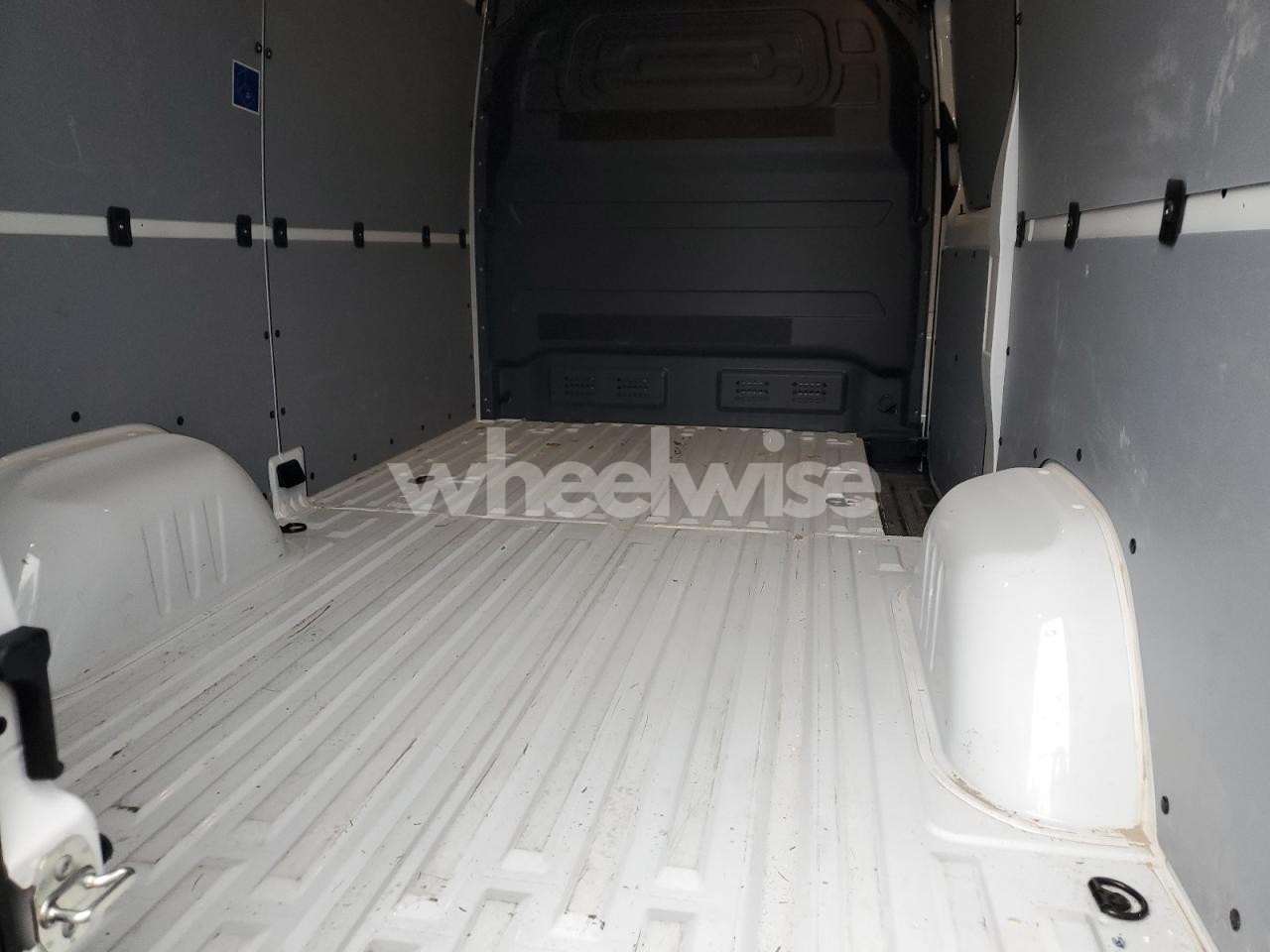Photo 10 of 2025 MERCEDES BENZ SPRINTER 2500 DELIVERY VAN (VIN W1Y4KBHY8ST195621)