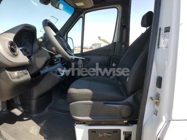 Photo 12 of 2024 MERCEDES-BENZ SPRINTER 2500 (VIN W1Y4KCHY4RT180131)
