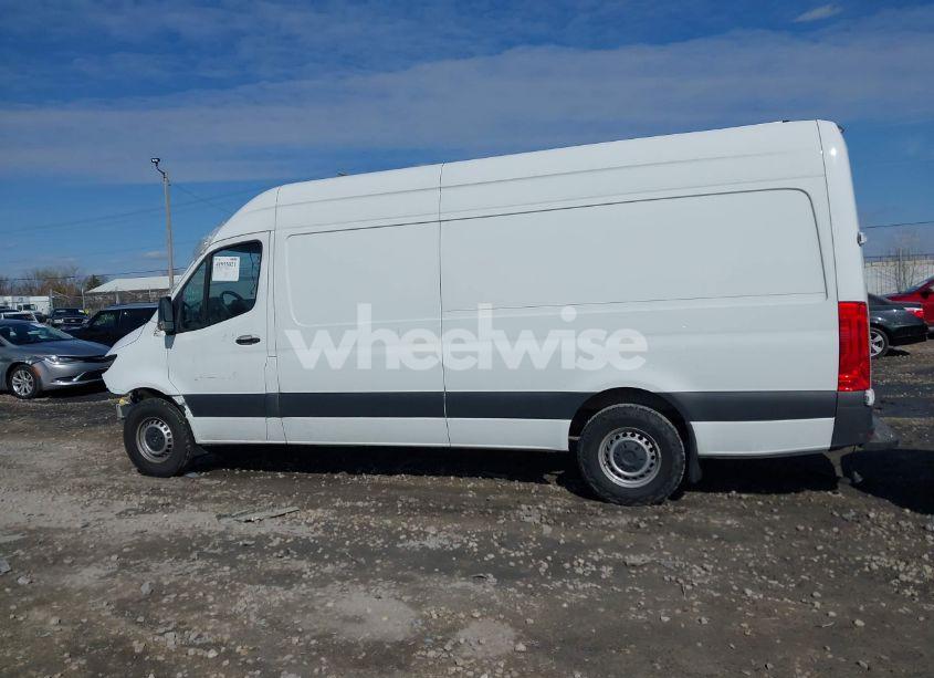 Photo 14 of 2023 Mercedes-benz Sprinter 2500 HIGH ROOF 4-CYL DIESEL HO (VIN W1Y4NCHY0PT152394)