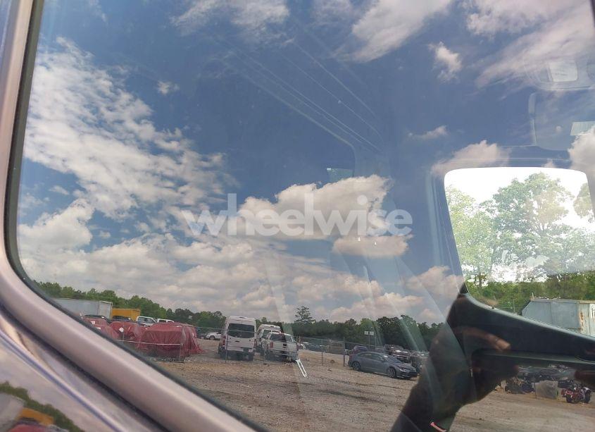 Photo 8 of 2024 Mercedes-benz Sprinter 2500 HIGH ROOF 4-CYL DIESEL HO/STANDARD ROOF 4-CYL DIESEL HO (VIN W1Y4NCVY6RT182569)