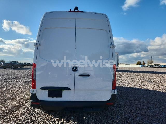 Photo 12 of 2024 MERCEDES-BENZ SPRINTER 3500 (VIN W1Y5NBHYXRT169642)