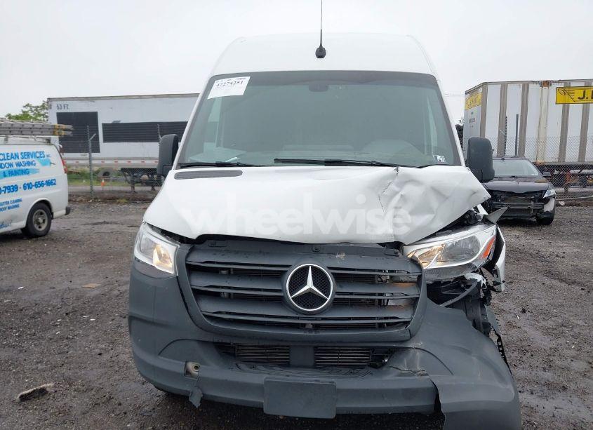 Photo 11 of 2023 Mercedes-benz Sprinter 1500 STANDARD ROOF 4-CYL GAS (VIN W1Y70BGY2PT131859)