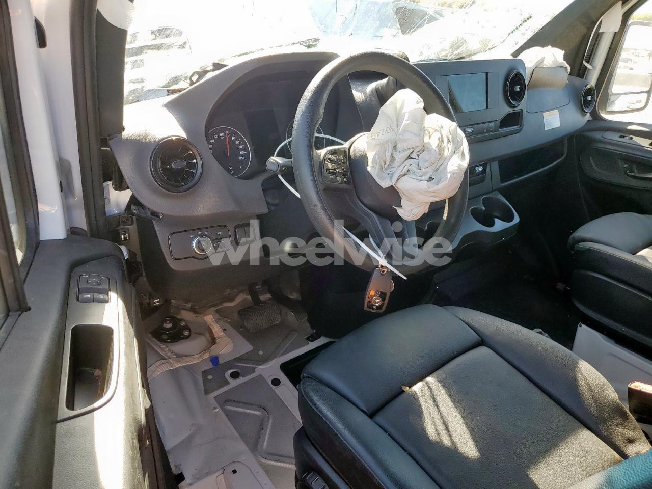 Photo 8 of 2024 MERCEDES BENZ SPRINTER 3500 DELIVERY VAN (VIN W1Y8ND3Y1RT187379)