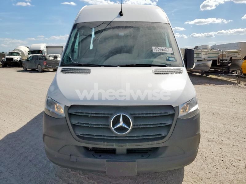 Photo 13 of 2024 MERCEDES-BENZ SPRINTER 3500 (VIN W1Y8ND3Y7RT167878)
