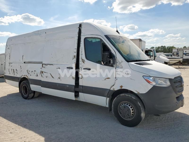 Photo 5 of 2024 MERCEDES-BENZ SPRINTER 3500 (VIN W1Y8ND3Y7RT167878)