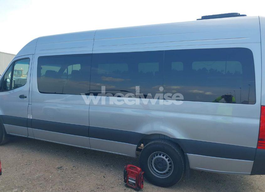 Photo 14 of 2025 Mercedes-benz Sprinter 2500 HIGH ROOF 4-CYL DIESEL (VIN W1Z4KGHY2ST217279)