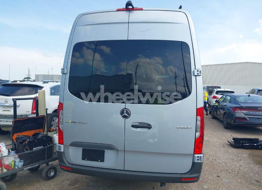 Photo 16 of 2025 Mercedes-benz Sprinter 2500 HIGH ROOF 4-CYL DIESEL (VIN W1Z4KGHY2ST217279)