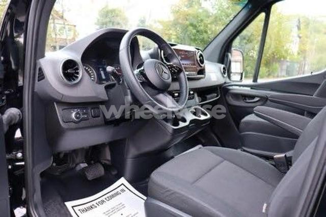 Photo 3 of 2025 MERCEDES-BENZ SPRINTER 2500 (VIN W1Z4KGHY7ST213843)