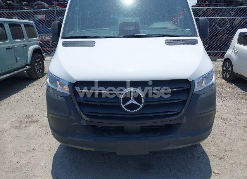 Photo 11 of 2025 Mercedes-benz Sprinter 2500 HIGH ROOF 4-CYL DIESEL (VIN W1Z4KGHYXST220897)
