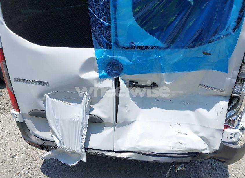 Photo 15 of 2025 Mercedes-benz Sprinter 2500 HIGH ROOF 4-CYL DIESEL (VIN W1Z4KGHYXST220897)