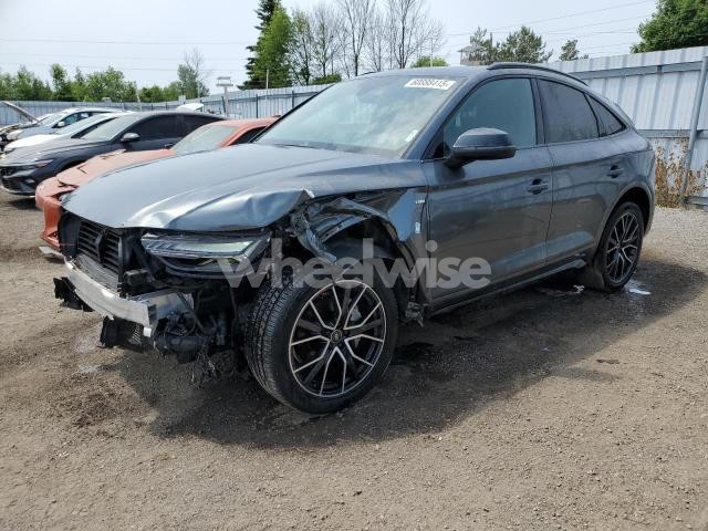 Photo 2 of 2022 AUDI Q5 SPORTBACK PRESTIGE 45 (VIN WA16AAFY1N2133916)