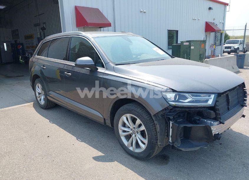 2019 Audi Q7 55 PREMIUM/55 SE PREMIUM (VIN WA1AAAF73KD031616) main photo