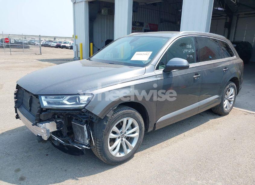 Photo 2 of 2019 Audi Q7 55 PREMIUM/55 SE PREMIUM (VIN WA1AAAF73KD031616)