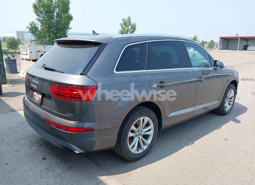 Photo 4 of 2019 Audi Q7 55 PREMIUM/55 SE PREMIUM (VIN WA1AAAF73KD031616)