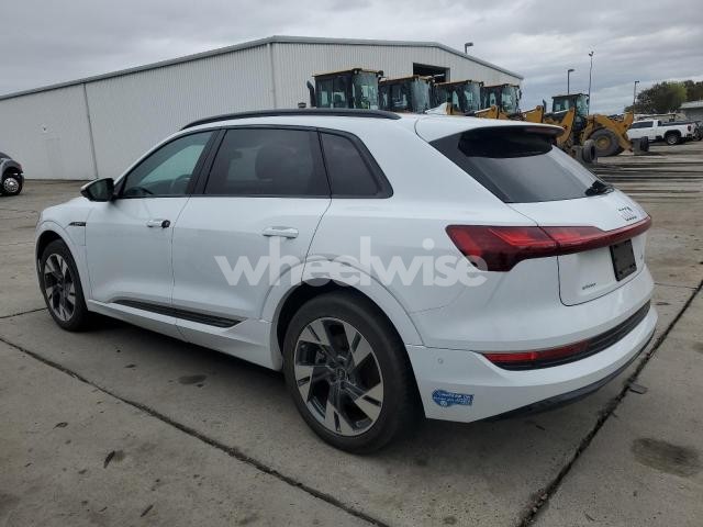 Photo 7 of 2021 AUDI E-TRON PREMIUM (VIN WA1AAAGE2MB010087)