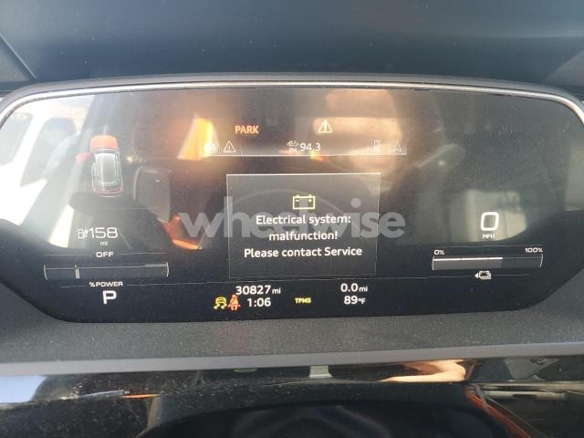 Photo 9 of 2021 AUDI E-TRON PREMIUM (VIN WA1AAAGE2MB010087)