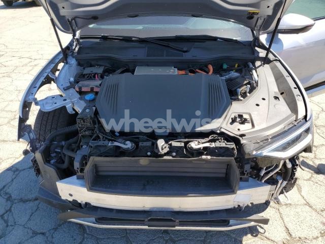 Photo 13 of 2023 AUDI E-TRON PREMIUM (VIN WA1AAAGE5PB000321)